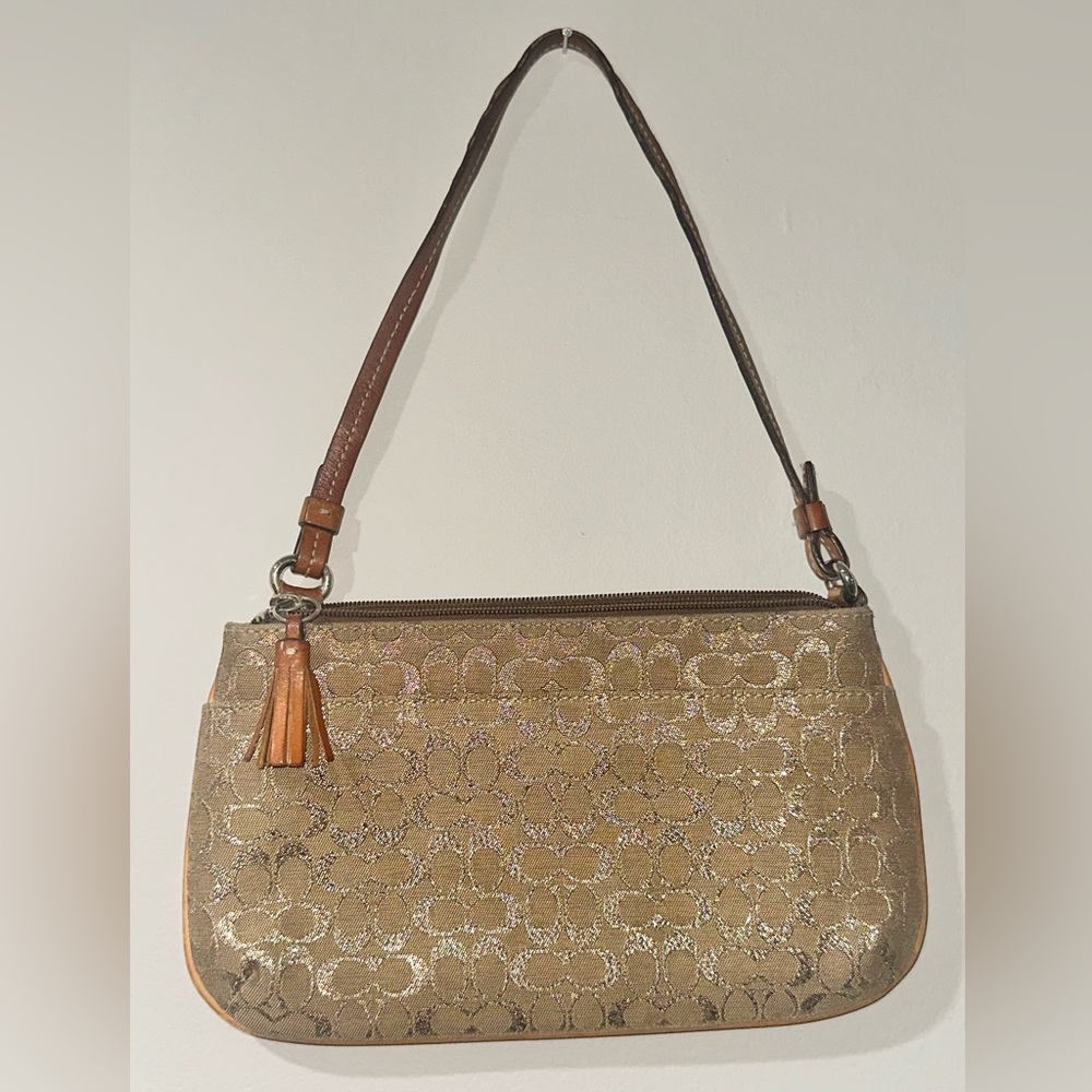 Coach Signature Logo Gold / Tan Designer Shoulder Bag
